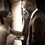 16 fotos reflejan las increíbles reacciones de los papás cuando ven a su hija con vestido de novia