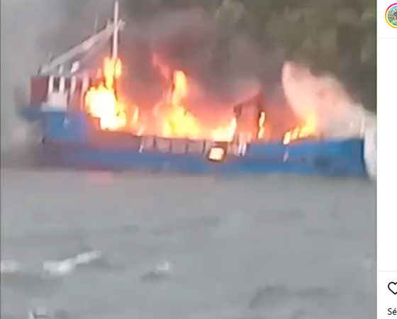 barco-incendio-aysen-3