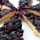 Pie de limón y frutos rojos: Fácil y listo en una hora