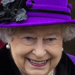 Medios británicos elogiaron “look” de la Reina Isabel para celebrar Semana Santa
