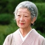 A la Emperatriz Michiko le diagnosticaron una compleja condición cardíaca: Sufre Japón