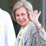 La Reina Sofía deslumbró con su atuendo durante un Congreso realizado en Valencia