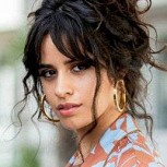 La desafiaron y cumplió: Camila Cabello confesó que se robó un objeto del Palacio de Kensington