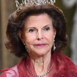 Impactante foto del derrame en el ojo de la Reina Silvia de Suecia