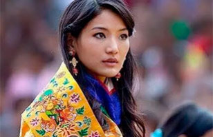 Reina de But&aacute;n, conocida como la &ldquo;Kate Middleton del Himalaya&rdquo;, reafirma su compromiso social con destacado gesto