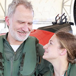 Felipe VI y la princesa Leonor protagonizan histórico vuelo juntos