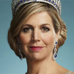 Reina Máxima deslumbra con sus emblemáticas esmeraldas en una jornada clave para la monarquía neerlandesa