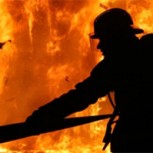 Conoce los inspiradores gestos de personas hacia bomberos que combaten incendios forestales