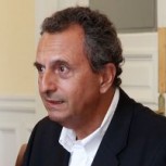 Nuevas acusaciones de abuso sexual sobre el ex diputado Patricio Hales: Revuelo en las redes sociales