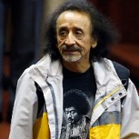 Florcita Motuda responde a críticas por máscara de Gatúbela: “Los artistas buscamos las cámaras”