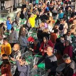 Supermercados atestados frente a temor de desabastecimiento: En redes piden no excederse en las compras
