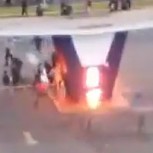 Encapuchados quemaron la caseta de guardia del cuartel de la Fuerza Aérea en Iquique