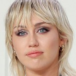 Miley Cyrus se realizó radical y arriesgado corte de pelo: Su mamá fue la peluquera