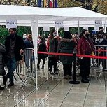 Con un gran aumento de participación los chilenos votan en el extranjero por el Plebiscito
