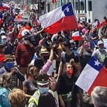 Masiva marcha contra la migración irregular en Iquique: Llegaron cinco mil personas y hubo algunos incidentes