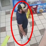 Marine tuvo temeraria reacción para repeler un violento asalto: Mira el video