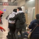 Videos muestran los momentos de terror vividos en metro de Nueva York