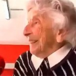 Mujer de 104 años destacó con llamado a participar: “Estamos luchando desde los 15 años por el voto femenino‘