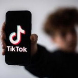El polémico filtro de TikTok que rejuvenece el rostro y generó debate en las redes
