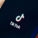 TikTok: ¿Por qué genera temor en varios países del mundo que han restringido su uso?
