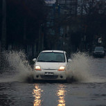 Lluvia en Santiago: Videos de las inundaciones que se han generado en diversos puntos de la capital