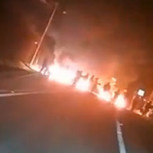Molestia por extensos cortes de luz generan cacerolazos y barricadas