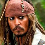 Gran gesto: Johnny Depp se disfrazó de Jack Sparrow en visita a hospital infantil