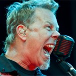 La terrible caída del cantante de Metallica en pleno show: Duele de solo ver el video