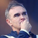 Fan golpea a Morrisey sobre el escenario y en pleno show: El video es perturbador