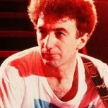 El escándalo de John Deacon que lo alejó del mundo y sus excompañeros de Queen