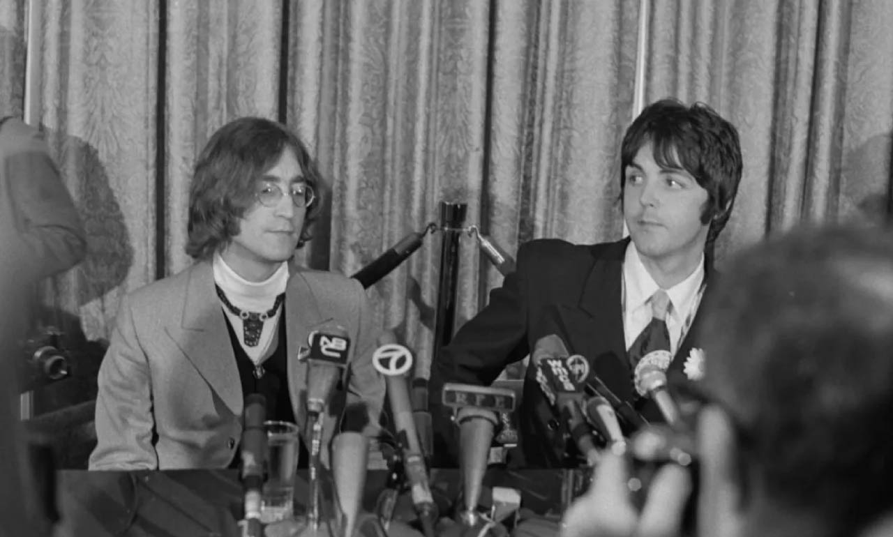 Lee-la-carta-de-John-Lennon-que-le-envio-a-Paul-McCartney-posterior-a-la-ruptura-de-The-Beatles