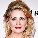 Nuevo escándalo de Mischa Barton: Chocó camioneta contra un edificio en precarias condiciones