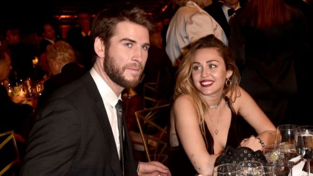 Otros tiempos, cuando Miley Cyrus y Liam Hemsworth estaban juntos: ¿la actriz y cantante quiere regresar con su ex? / caras.perfil.com