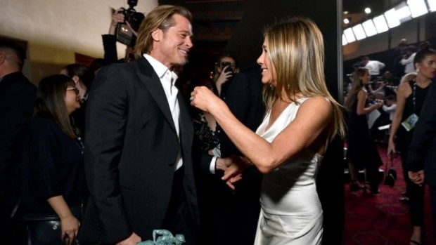 Jennifer Aniston, cara a cara con Brad Pitt en la ceremonia de entrega de los SAG Awards / www.infobae.com