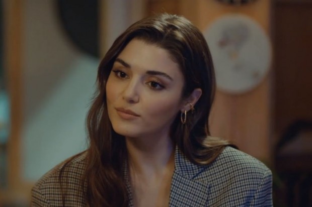 Hande Erçel, la actriz turca del momento, confesó el gran sacrificio que  debió hacer por la actuación