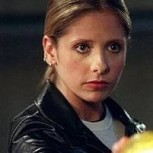 Sarah Michelle Gellar asegura que sus hijos ya la vieron actuar en “Buffy, La Cazavampiros”: Así reaccionaron