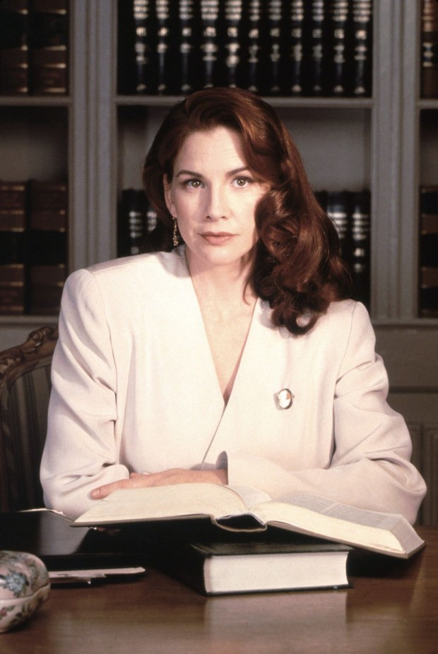 Aquí, la actriz en una escena de "Sweer Justice", serie en la que participó entre 1994 y 1995 / es.alrm.pt