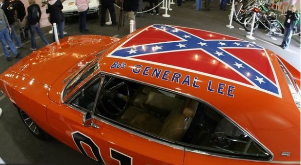 Se especuló con que el show fue cancelado porque el automóvil "General Lee" llevó la bandera confederada, considerada un símbolo del racismo / www.bbc.com