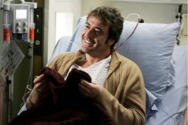 Jeffrey Dean Morgan, como "Denny" en "Grey's Anatomy" / vader.news