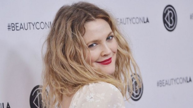 Despite his large bank account, Drew Barrymore prefers to leave aside the luxuries / www.quever.news