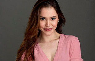 Carolina Mestrovic festeja cumplea&ntilde;os n&uacute;mero 15 de su hija con Mario Velasco y deja en shock a seguidores