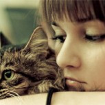 Ser soltera y tener gatos, ¿existe una relación?