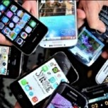 Estudio revela que universitarios que usan en forma excesiva teléfonos celulares tienen más parejas sexuales