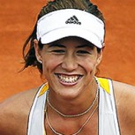 Garbiñe Muguruza participa de aplaudida parodia de fin de año contra el machismo
