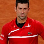 Increíble: Djokovic volvió a pegarle un pelotazo a una jueza de línea, pero esta vez no fue descalificado