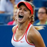 El cambio de Genie Bouchard que sorprendió a todos: De relajarse en la playa a practicar tenis muy abrigada