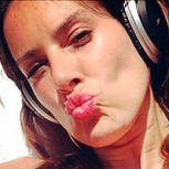 Adriana Barrientos fue paparazeada en bikini por revista turca en Miami