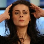 Tonka Tomicic niega haberse operado la nariz y trata de mentirosos a Intrusos: Animadora furiosa