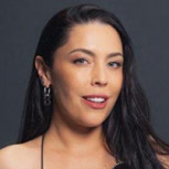 Daniela Aránguiz enfrentó con ironía pifias en la alfombra roja más importante de Chile