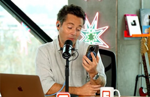 Humberto Sichel protagoniz&oacute; rom&aacute;ntico momento en TV: Hizo inesperada propuesta a Maca Pizarro 